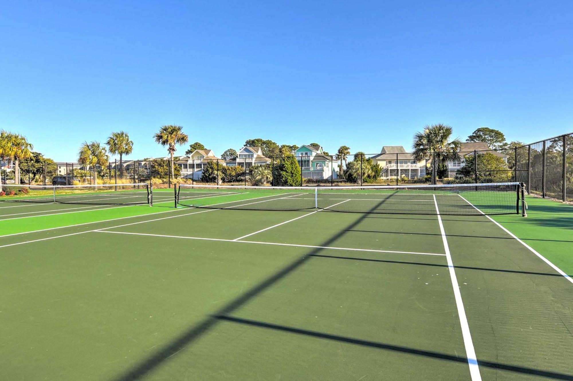 St Helena Island Condo With Pool And Beach Access! Oceanmarsh Subdivision Eksteriør billede